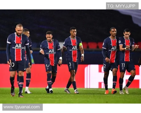 巴黎圣日耳曼逆转胜曼联，晋级欧冠八强成为热门！